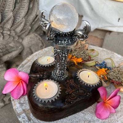 Подсвечники